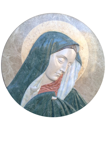 св. Марія
Ікона виконана з використанням різних порід мармуру